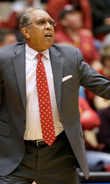 Memphis hires Tubby Smith as Tigers' new basketball coach